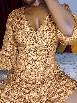 NicRaisaa online show from 11/10/25, 05:50