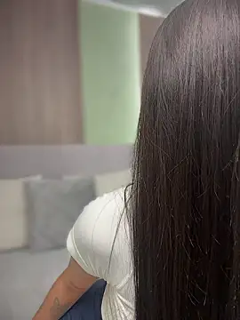 Im Valentina online show from 06/25/26, 10:58
