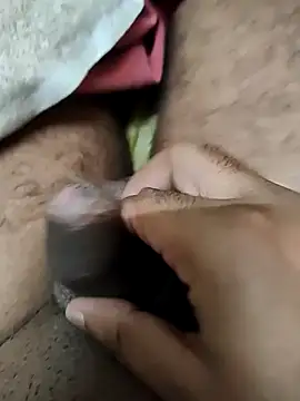 Snapshot of Cucumber_Boy chatting on 12/24/24, 07:55 Cucumber Boy online show from 12/24/24, 07:55