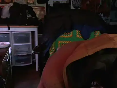 Snapshot of CloudDadddyyy420 chatting on 01/23/25, 08:46 CloudDadddyyy420 online show from 01/23/25, 08:46