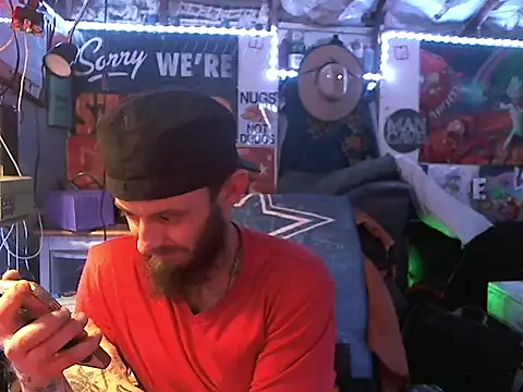 Snapshot of CloudDadddyyy420 chatting on 02/04/25, 04:48 CloudDadddyyy420 online show from 02/04/25, 04:48