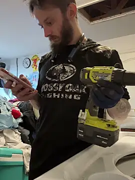 Snapshot of CloudDadddyyy420 chatting on 02/28/25, 08:53 CloudDadddyyy420 online show from 02/28/25, 08:53