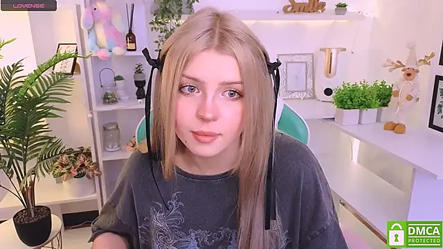 Grace and  Jacob online show from 01/11/25, 08:33