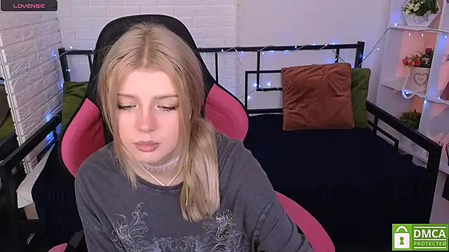 Grace and  Jacob online show from 01/12/25, 11:17