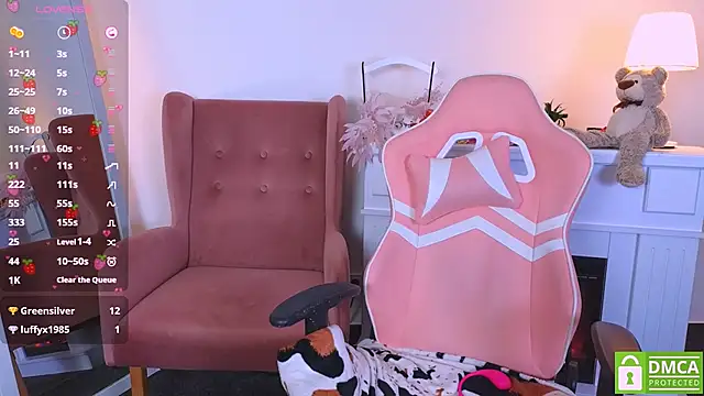 Grace and  Jacob online show from 02/25/25, 05:15