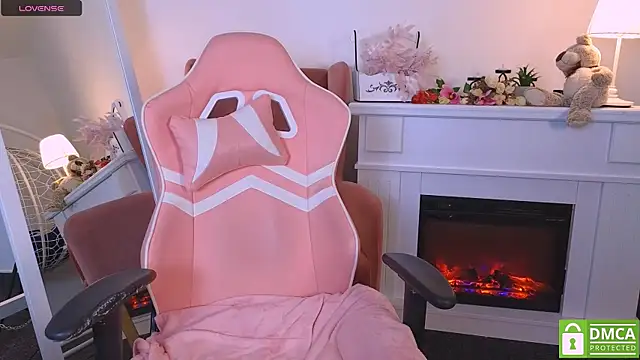 Grace and  Jacob online show from 03/22/25, 06:03