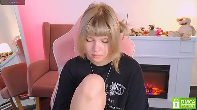 Grace and  Jacob online show from 09/28/25, 05:57