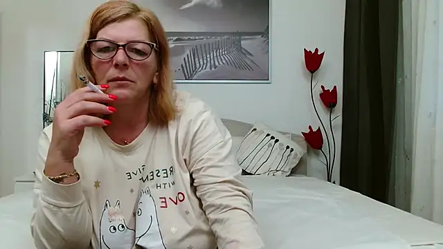 YulliaMilf online show from 03/12/25, 05:13