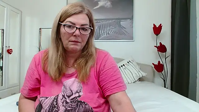 YulliaMilf online show from 03/07/26, 03:20