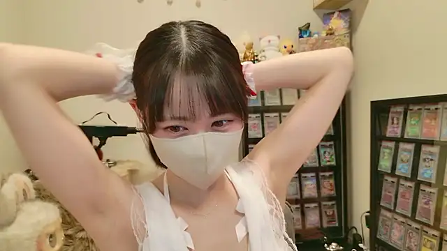 HIKARI x0 online show from 02/13/26, 02:24