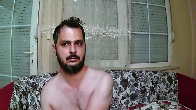 Coldskull69 online show from 10/31/25, 06:42