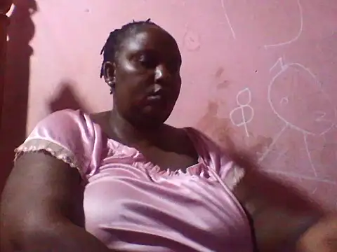 Snapshot of big_clits chatting on 06/12/26, 06:01 big clits online show from 06/12/26, 06:01