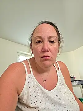 Wisie Cutie online show from 04/14/26, 10:21