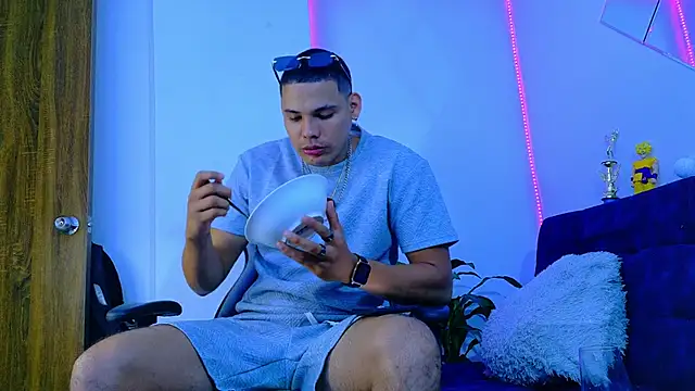 rick03 leto online show from 11/22/25, 04:44