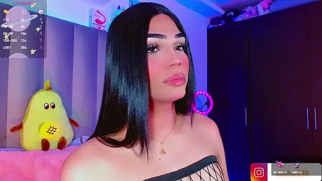 AiishaRose online show from 03/18/25, 01:09