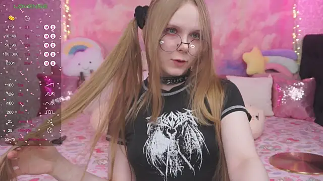 minx g1rl online show from 03/17/25, 06:40