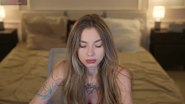 Kisasolo online show from 11/26/25, 01:06