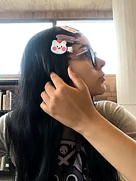 Annya-sweet online show from 04/16/26, 01:23