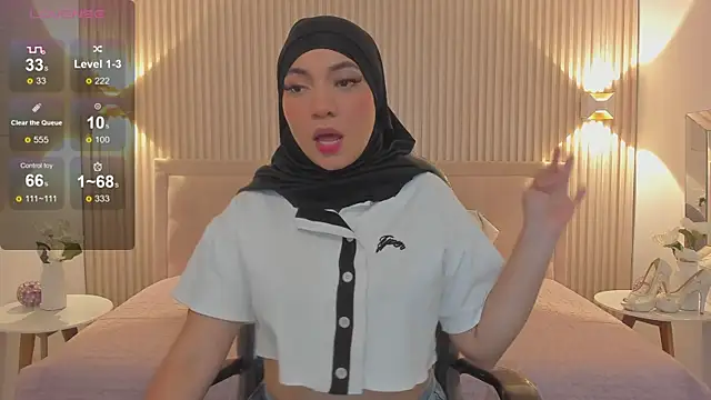 Snapshot of Sooffii_1 chatting on 01/25/25, 02:26 Sooffii 1 online show from 01/25/25, 02:26