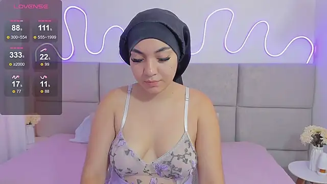 Snapshot of Sooffii_1 chatting on 03/13/25, 07:17 Sooffii 1 online show from 03/13/25, 07:17