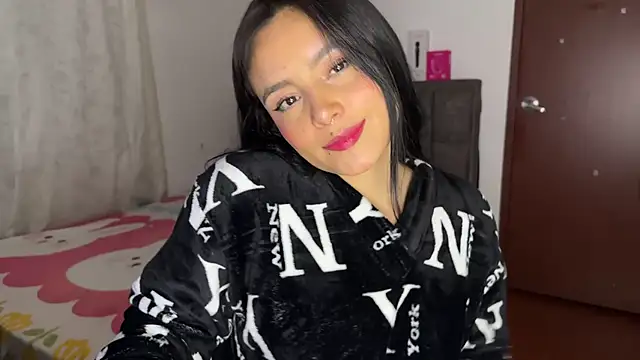 salome polaniiee online show from 04/23/26, 06:25