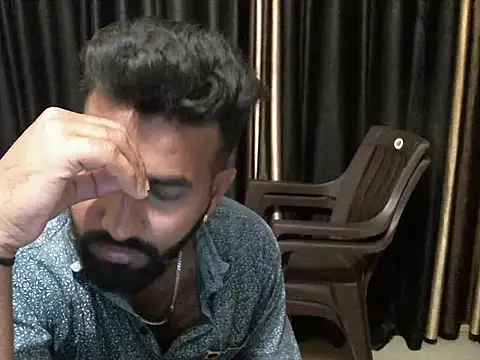 Snapshot of indian2 chatting on 03/03/25, 04:56 indian2 online show from 03/03/25, 04:56