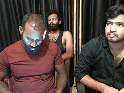 Snapshot of indian2 chatting on 03/04/25, 12:12 indian2 online show from 03/04/25, 12:12