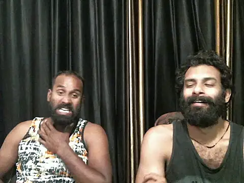 Snapshot of indian2 chatting on 03/11/25, 01:12 indian2 online show from 03/11/25, 01:12