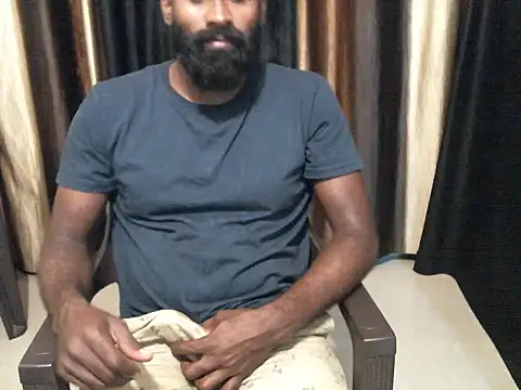 Snapshot of indian2 chatting on 10/18/25, 04:59 indian2 online show from 10/18/25, 04:59