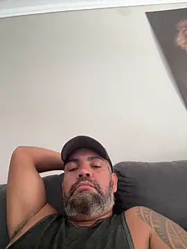 adgato online show from 04/20/26, 01:47