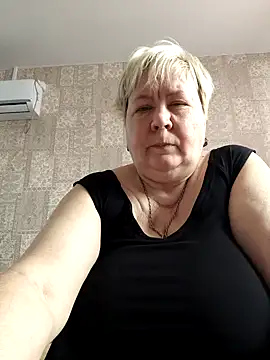 EffectFiona online show from 02/23/25, 10:28