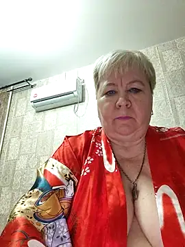 EffectFiona online show from 09/12/25, 11:04