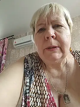 EffectFiona online show from 03/21/26, 04:06