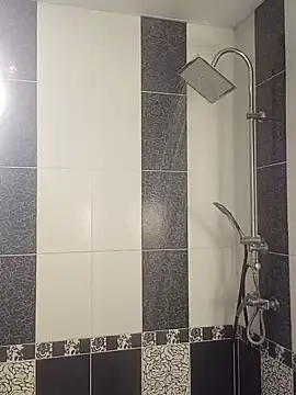 MaviePearl online show from 01/10/25, 07:35