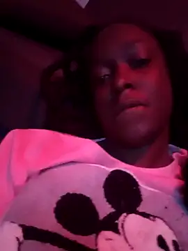 Snapshot of Prettybecs chatting on 12/02/24, 08:00 Prettybecs online show from 12/02/24, 08:00