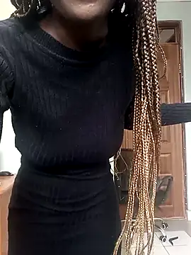 Snapshot of Prettybecs chatting on 10/18/25, 05:10 Prettybecs online show from 10/18/25, 05:10