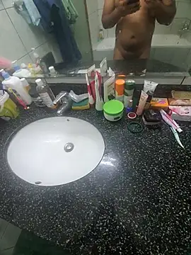 Snapshot of dream_catcher chatting on 03/13/25, 09:54 dream catcher online show from 03/13/25, 09:54