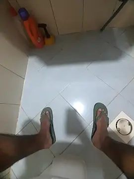 Snapshot of dream_catcher chatting on 10/15/25, 04:07 dream catcher online show from 10/15/25, 04:07