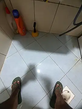 Snapshot of dream_catcher chatting on 10/19/25, 01:12 dream catcher online show from 10/19/25, 01:12