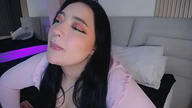 Miss Loise online show from 11/10/25, 03:49