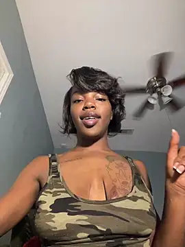 Snapshot of wishwashhy22 chatting on 12/09/24, 02:06 wishwashhy22 online show from 12/09/24, 02:06