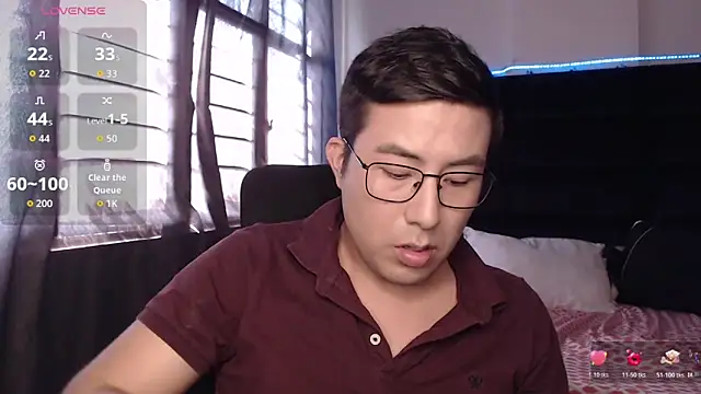 andrewmhilton  online show from 02/17/26, 08:59