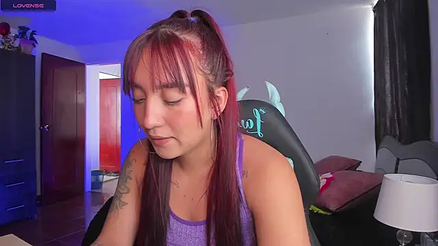  Tammyy online show from 01/28/25, 04:52