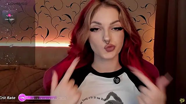 BratzieDarsie online show from 10/21/25, 08:59