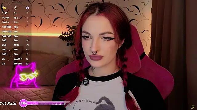 BratzieDarsie online show from 02/05/26, 11:04