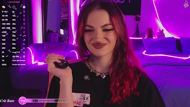 BratzieDarsie online show from 07/04/26, 02:12