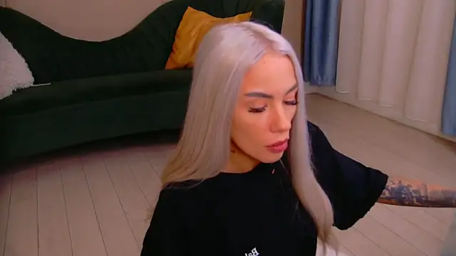 Bailey Rush online show from 03/23/26, 09:30