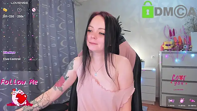 AnnyHoney  online show from 12/05/25, 08:01