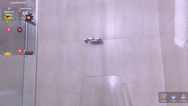 ElizabethBell  online show from 10/19/25, 03:29