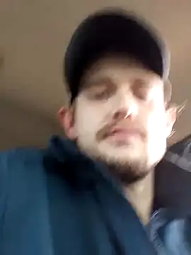 Snapshot of Midwestalpha chatting on 12/17/24, 07:59 Midwestalpha online show from 12/17/24, 07:59